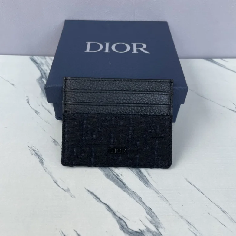 CH135 10X8cm XM more