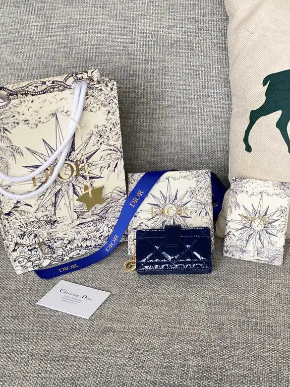 S0074 10.4X7X2cm YG 2