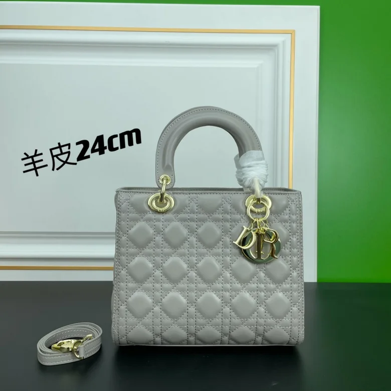 Lady 24cm 110405 XM 7