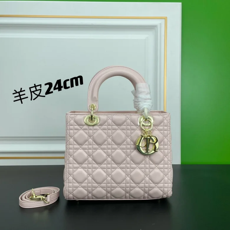 Lady 24cm 110405 XM 11