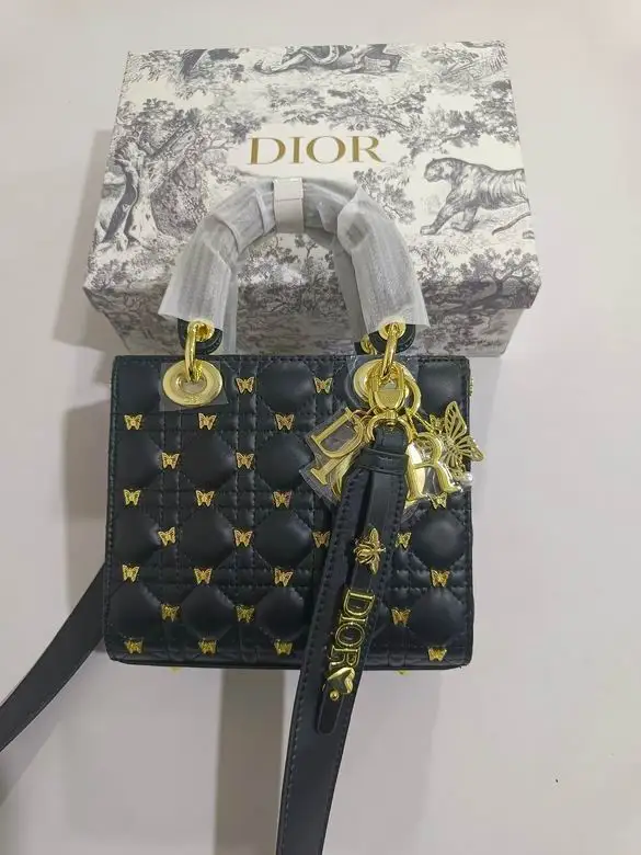 2024 20X16.5X8cm WO 2colour