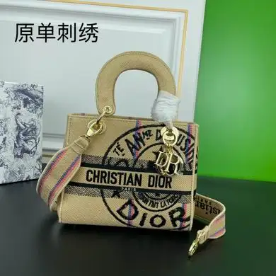 Lady M8002-1 24X20X11cm YW