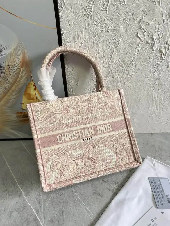 MM1265 26.5X21X14cm YT 3