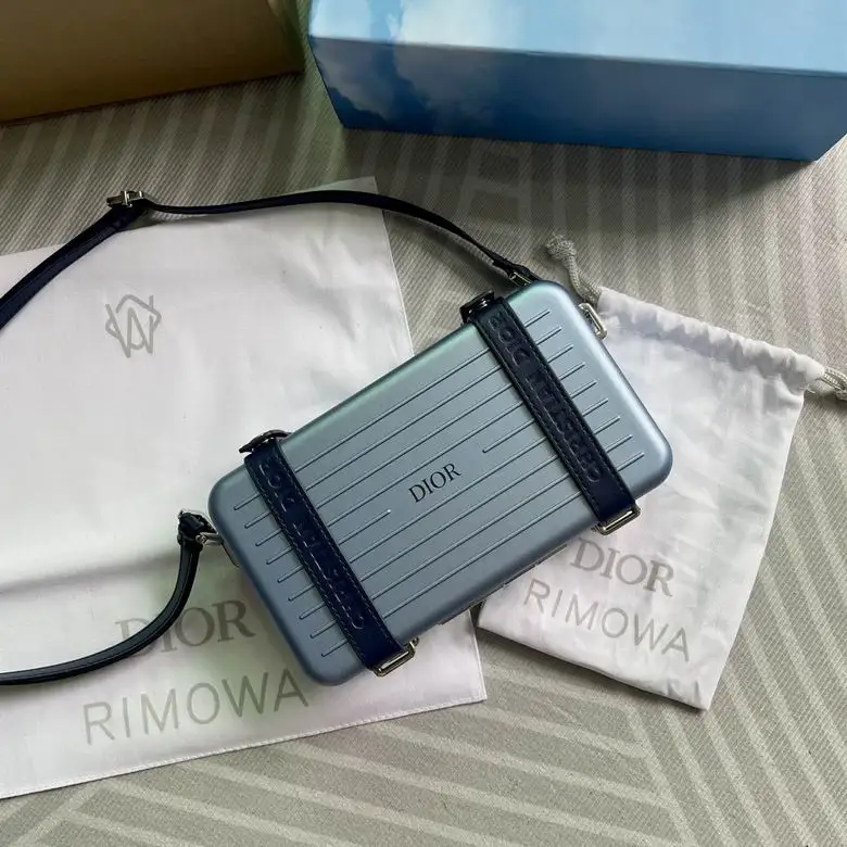 A926 13.5X20X6.5cm YG 7