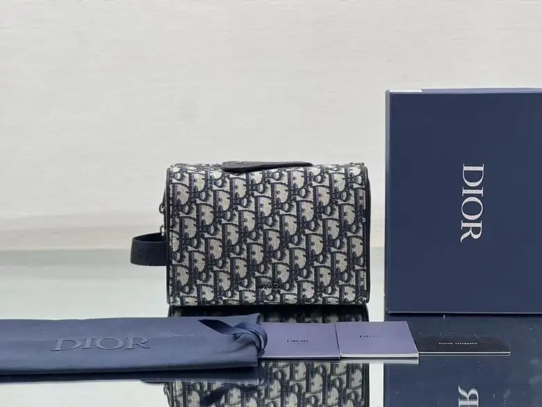 2ADCA418YKY_H27E_TU 21.6X12.5X10.5cm XM