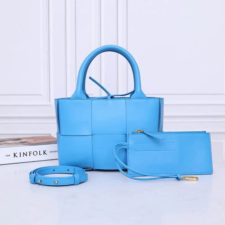 2236 25X16X8cm EL 10