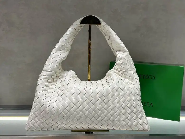 5988 41X20.5X7.5cm JY 9