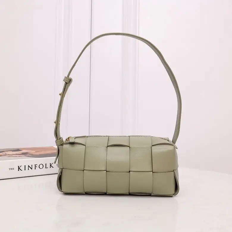 2245 23.5X10X10cm EL 6