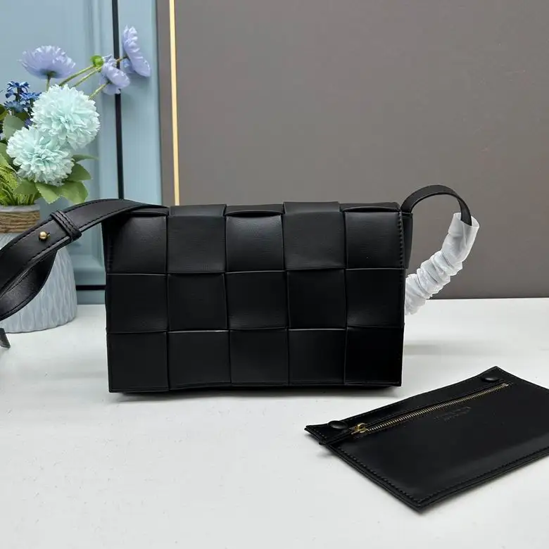 BV3030 26X18X8cm XM 1