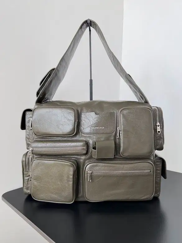 41.9X29X18.9cm 112603  GY