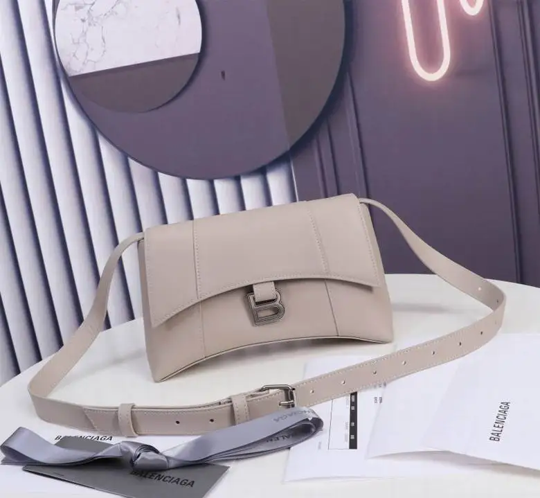 LG-6068xs 25X14X8cm GY 2