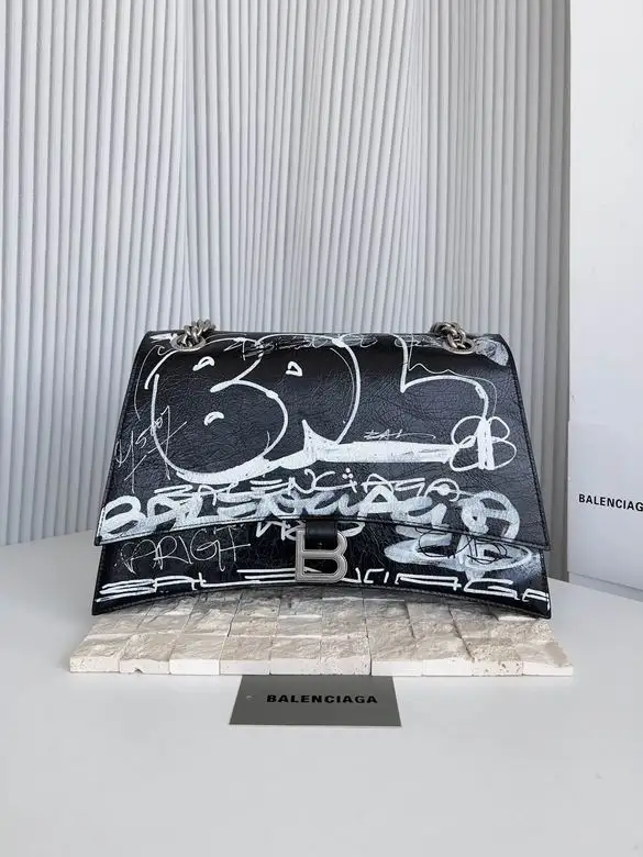 32X20.5X13cm 091013 GY