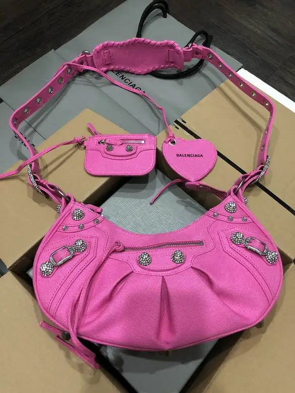 720 33X16X8cm 670 26X16X10cm GY 7