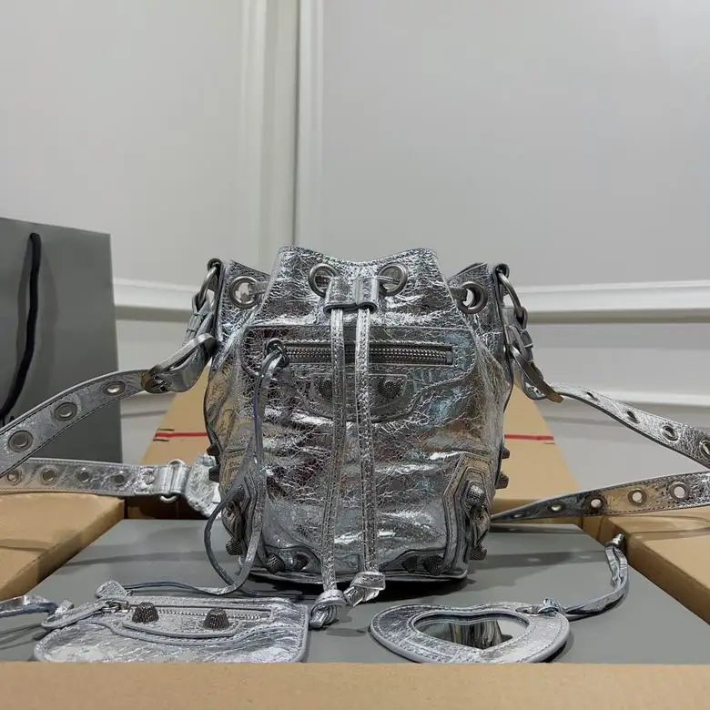 LeCagole 15X17X19cm 032202 GY 3