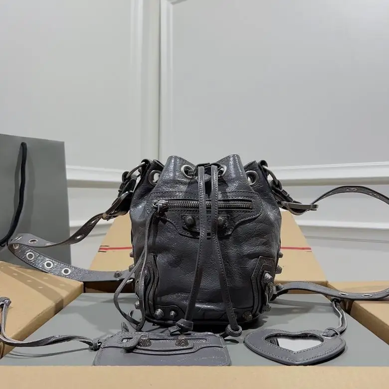 LeCagole 15X17X19cm 032202 GY 8