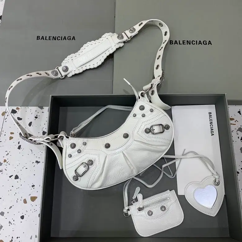 180607 26X12X6cm GY 4