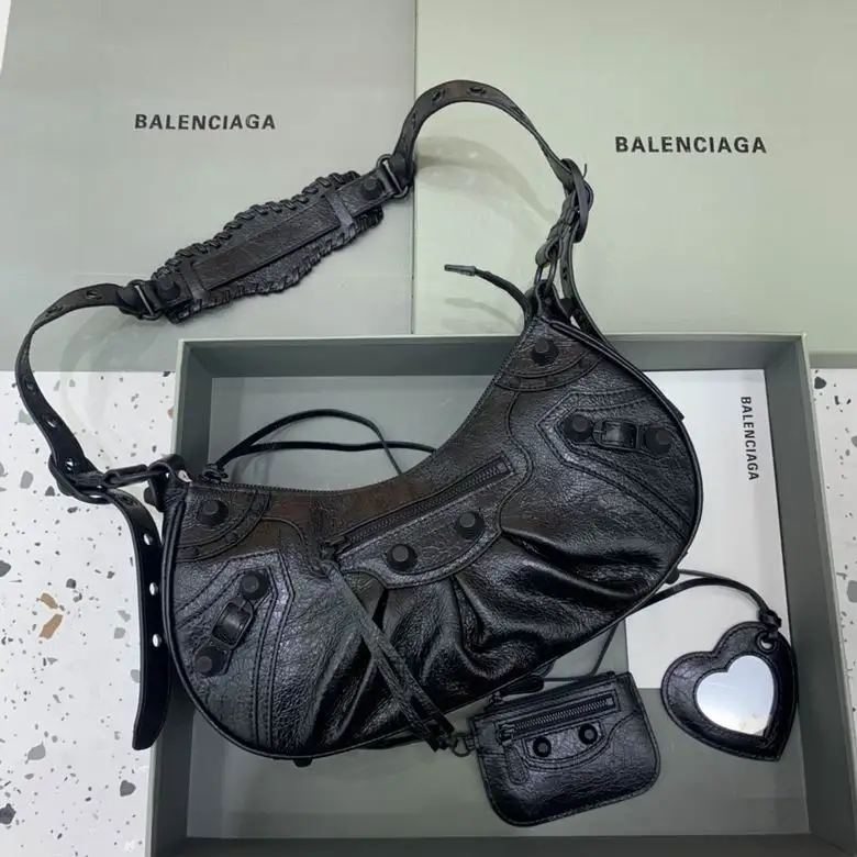 180607 33X16X8cm GY 3