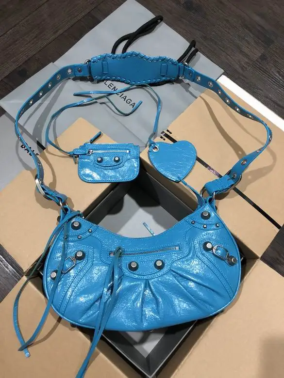 33X16X8.4cm 26X16X6.5cm 052603 GY 11