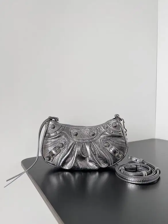 70507 20X13X4.5cm GY 6