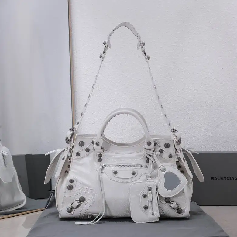 Balenciaga 38x17x24cm FY 2