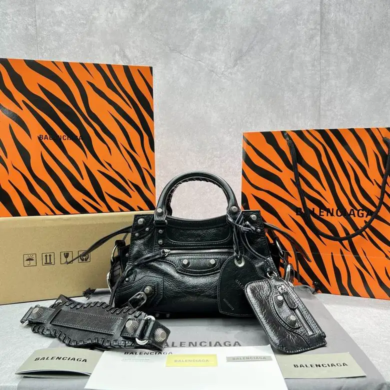 92535 26X13X18cm GY 7