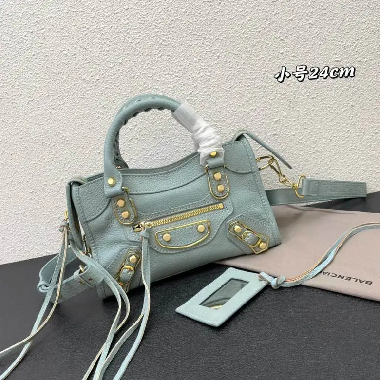 24X15X9cm 092506 GY 1