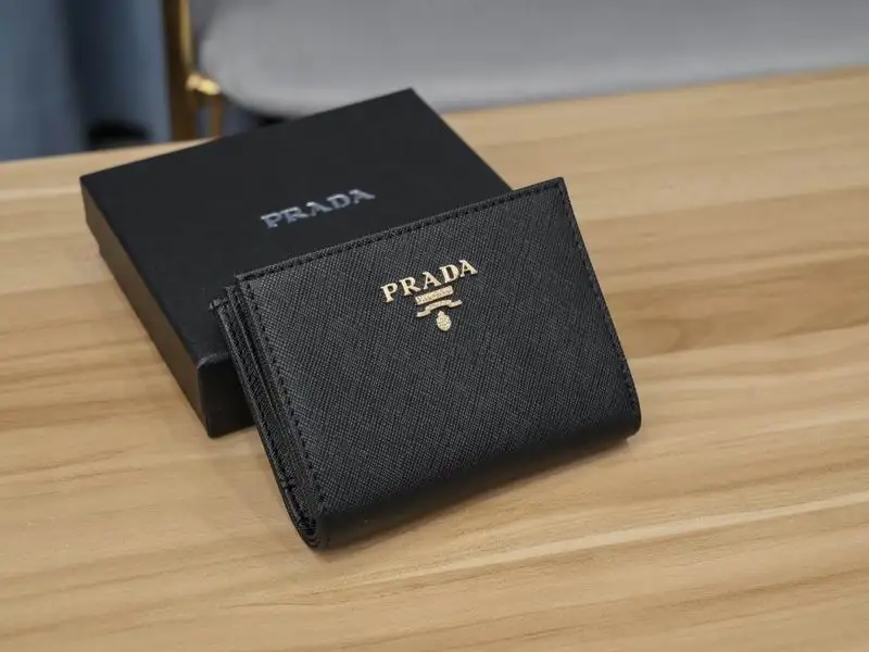 Prada 6129# 11x8.5x2cm zy