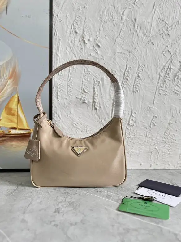 hobo 22X6X16.6cm 081701 YT 9