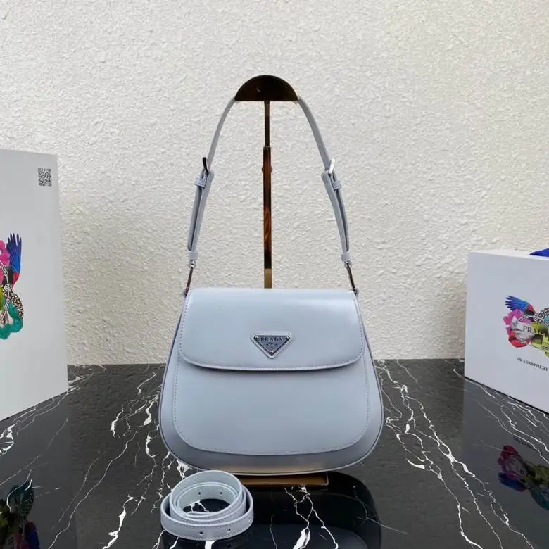 1BD303 24X19X6cm YG 3