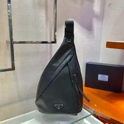 全皮 2VZ092 26.5x37.5x10cm ap