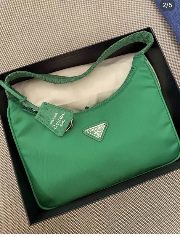 Nylon Hobo 1NE215 23x13x5cm ap