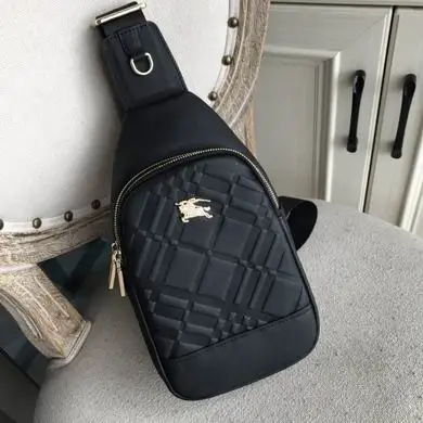 9883-3 28X16X7.5cm WP