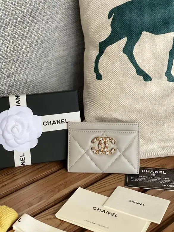 AP1167 11.2X7.5X0.5cm WO 1