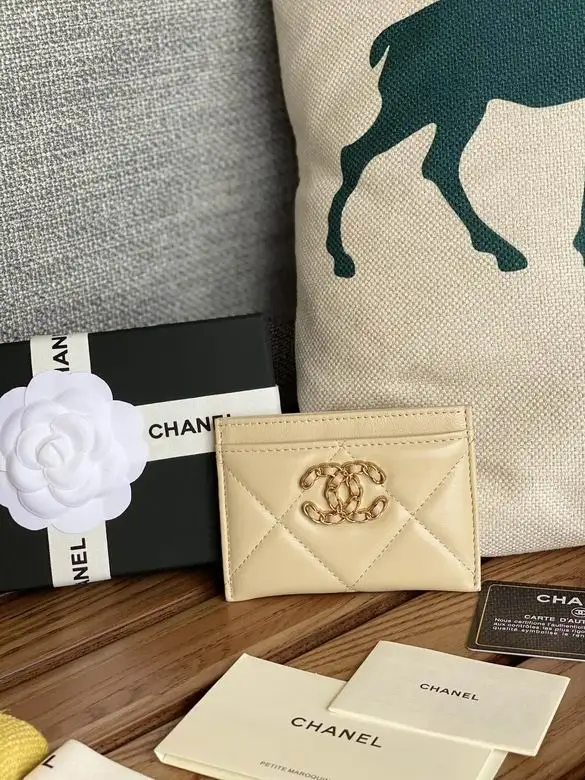 AP1167 11.2X7.5X0.5cm WO 5