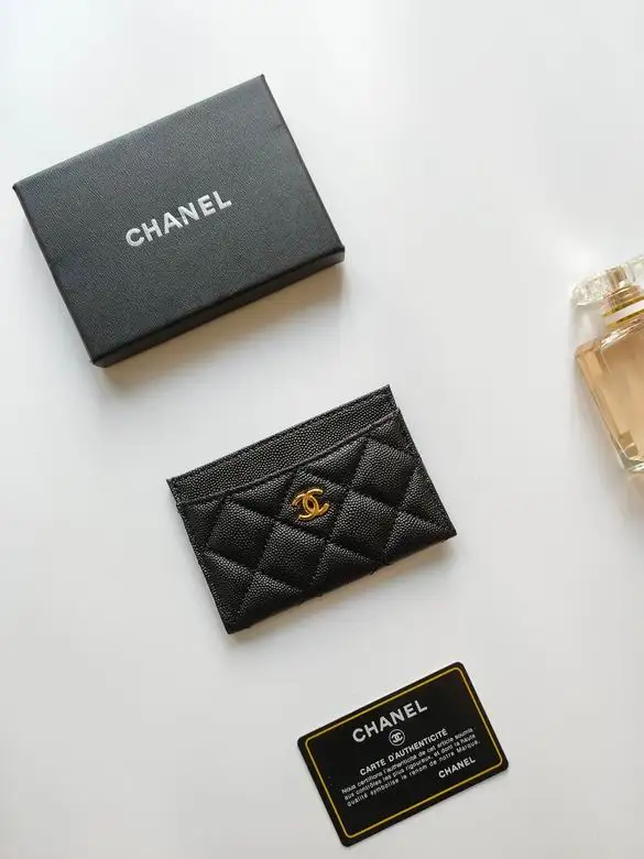 AP233 7.5X11.2X0.5cm YG 18