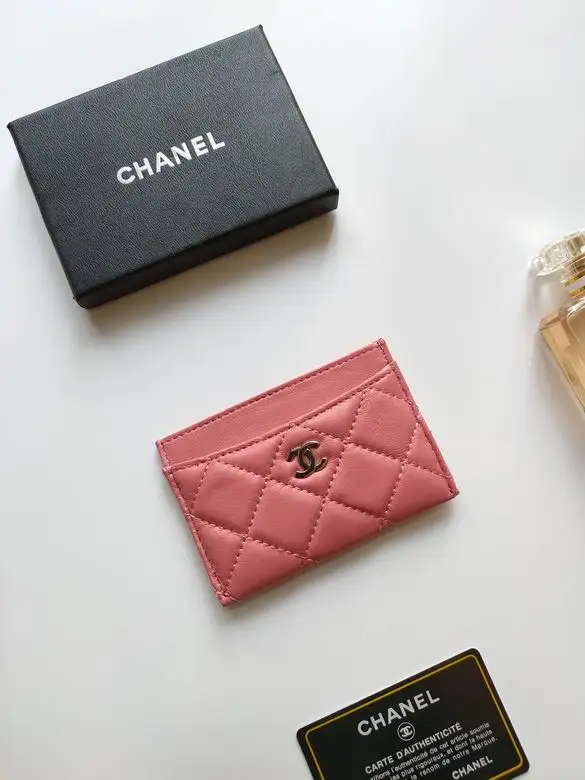 AP233 7.5X11.2X0.5cm YG 31