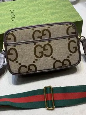 696075 22.5X14X7cm DF