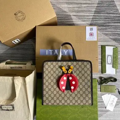 664083 27.9X24.9X10.9cm MP