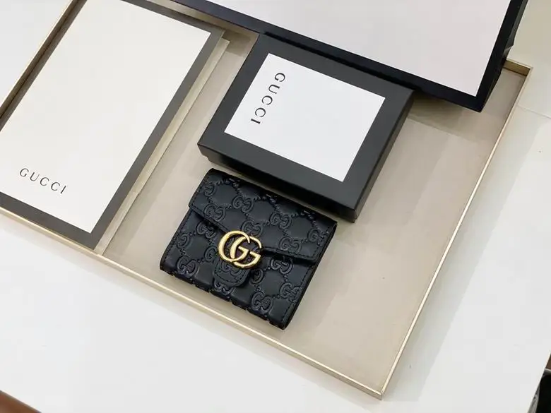 8014 10X8.5X2.5cm YG