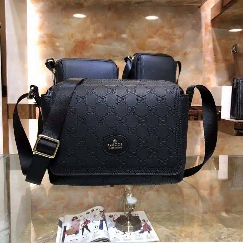 85032-2 26X22X9cm XM 2colour