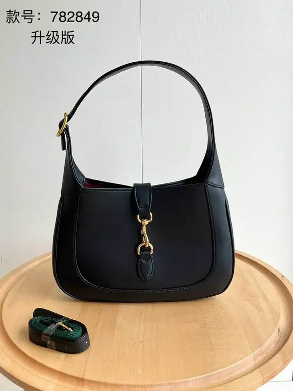 782849 27.5X19X4cm DF 5