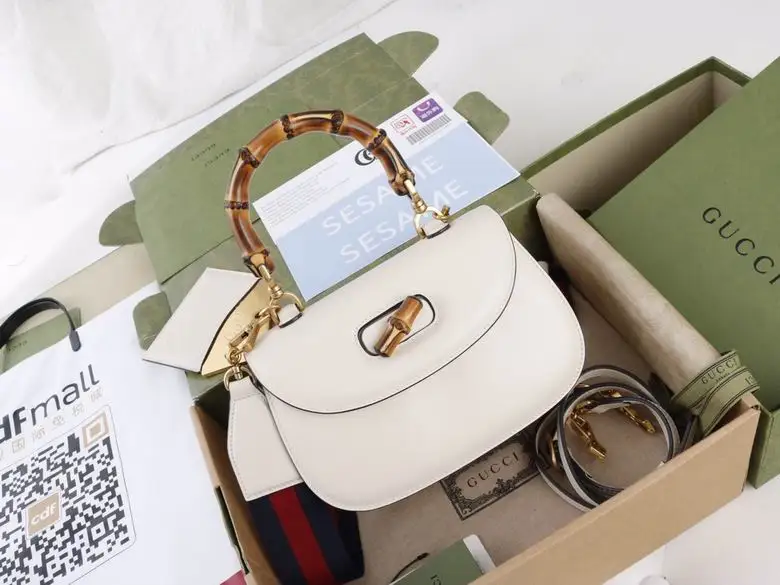 675797 21X15X7cm YG 3colour