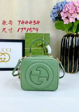 744434 17X15X9cm DF 2colour