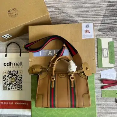 Exquisite 715772 27X18X14cm MP 4colour