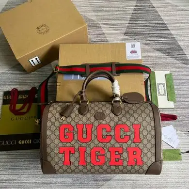 687828 44X27X23cm MP