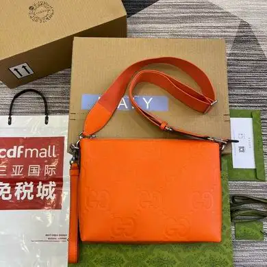 696009 31X25X5cm MP 3colour