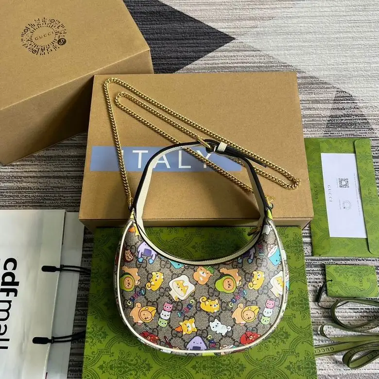 726843 22X12.5X5cm MP