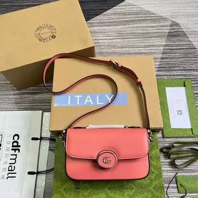 739722 21X10X5cm MP 4colour