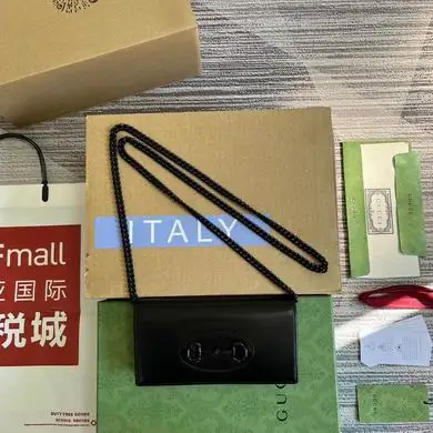 621892 19X10X4cm MP 4colour