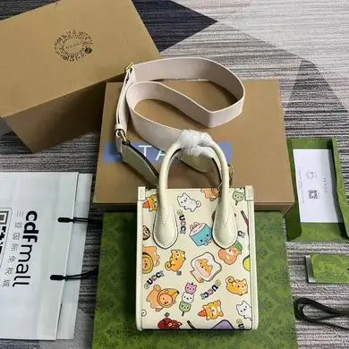 699406 16X20X7cm MP 2colour